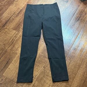 Ann Taylor straight leg dress pants. Size 6.